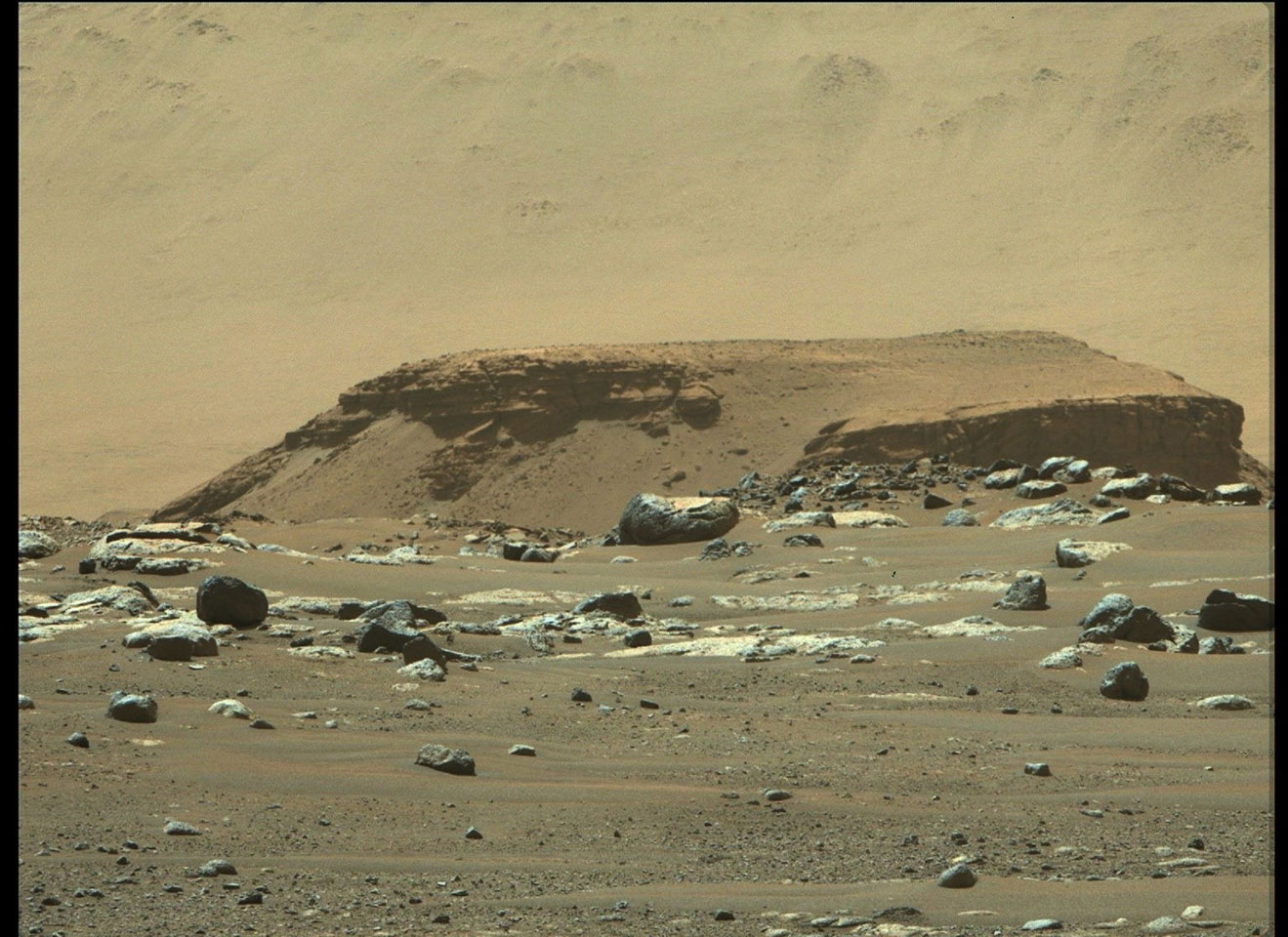 Le rover Perseverance montre des sédiments delta dans le cratère Jezero de Mars