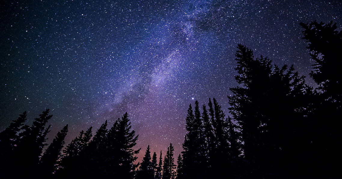Où observer les étoiles au Canada?