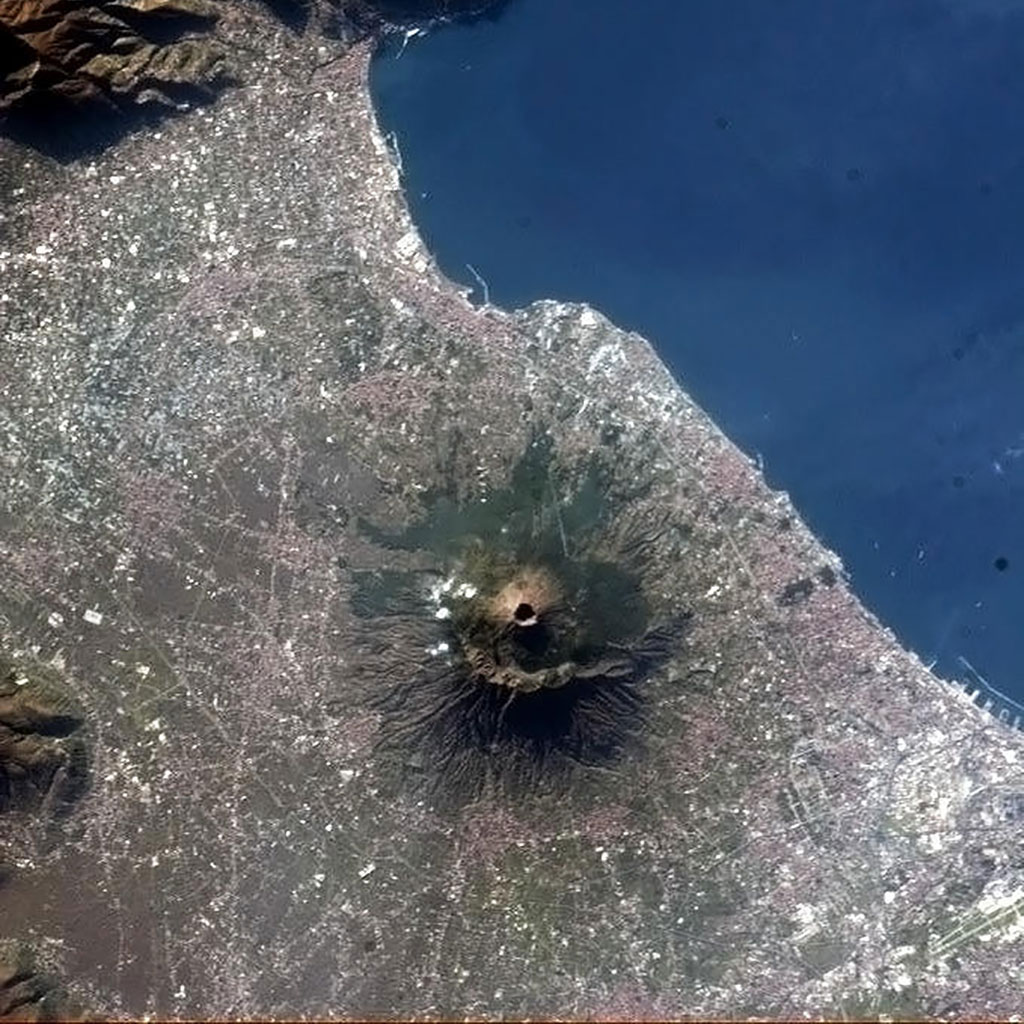 Mount Vesuvius, in Italy, photographed by former Canadian Space Agency astronaut Chris Hadfield from the International Space Station. (Credit: Chris Hadfield/Canadian Space Agency)