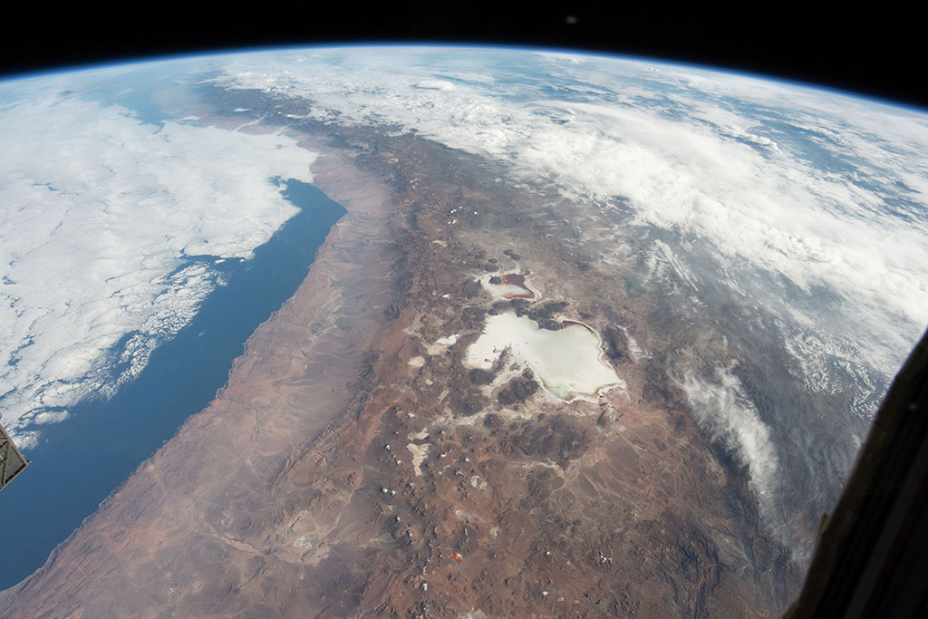What appears in the centre of this photo taken by David Saint-Jacques from the International Space Station are not lakes, but the Uyuni Salt Flat, in Bolivia. (Credit: Canadian Space Agency/NASA)