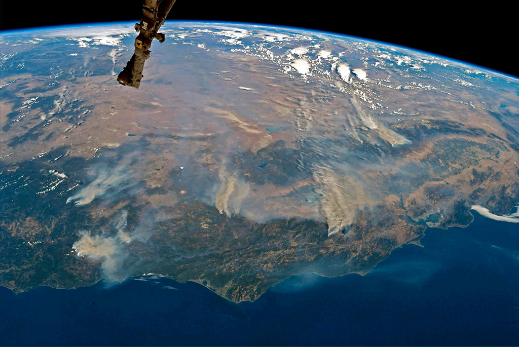 California wildfires captured by NASA's Ricky Arnold. (Credit: NASA)