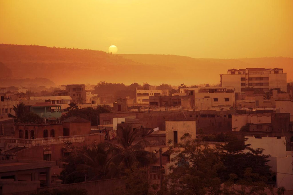 Bamako at sunset. (Credit: Marc Tkach)