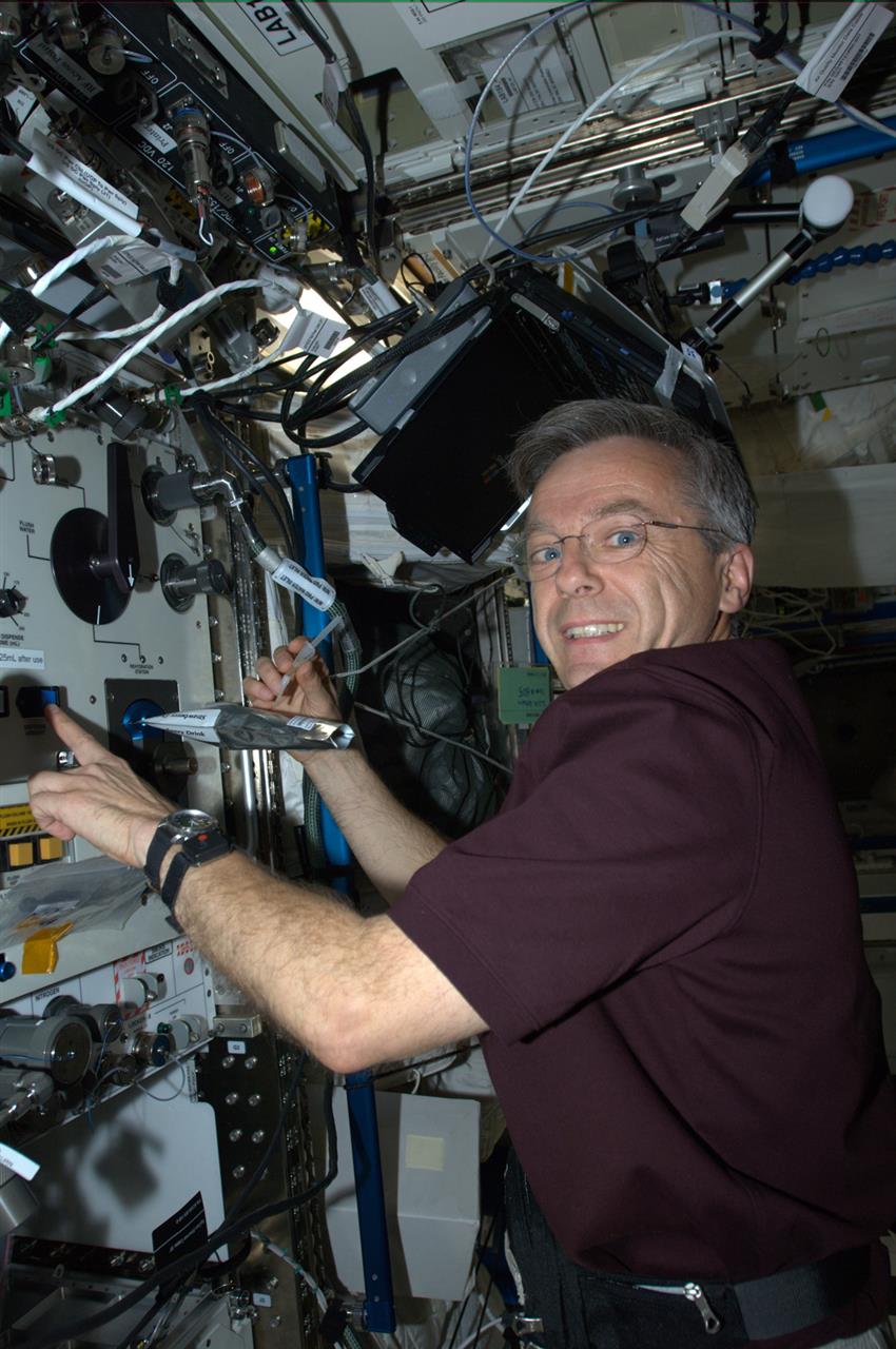 Canadian astronaut Bob Thirsk - Canadian Space Agency