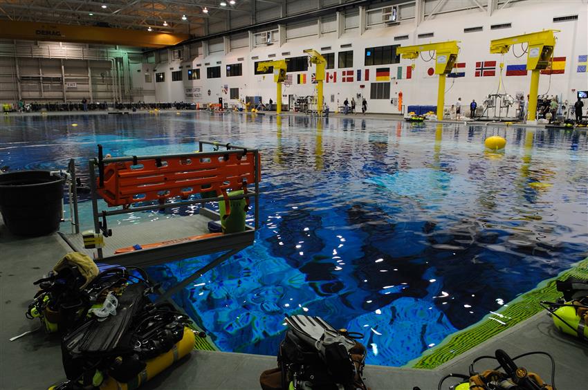 neutral buoyancy lab nasa johnson space center