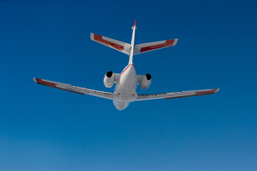 Photo 2 of a Falcon 20 plane