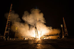 Soyuz launch - Photo 1